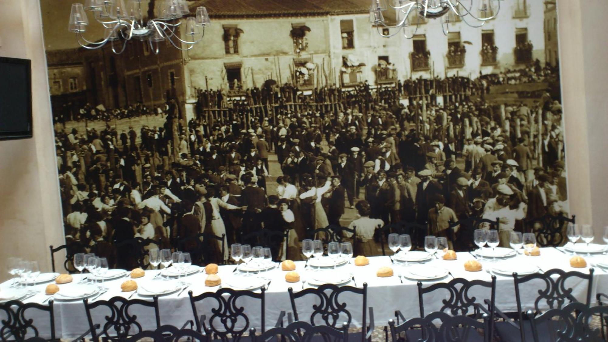 Posada Real Los Cinco Linajes Arévalo エクステリア 写真